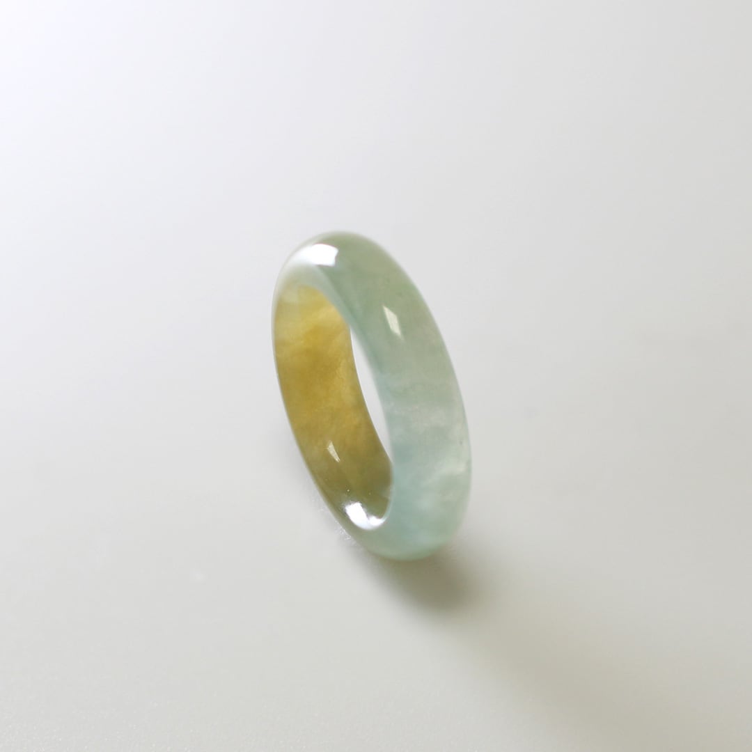 5.5号】抜群の透明感とイエローの翡翠のバイカラー！ clear