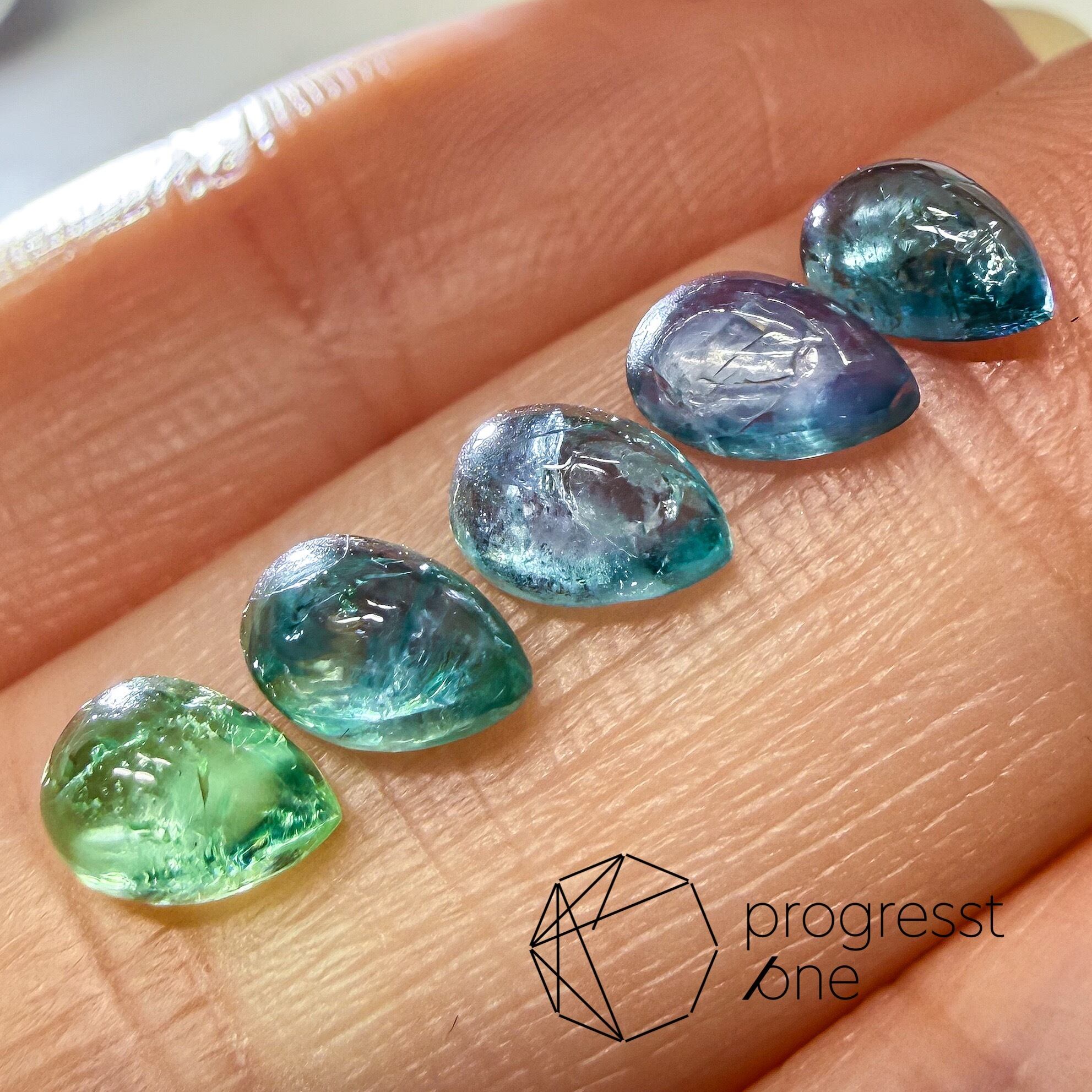 天然石　アレキサンドライト　ミントコーネルピン 天然石 アレキサンドライト ミントコーネルピン 【公式通販】