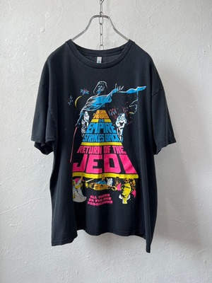 “STAR WARS” movie T-shirt