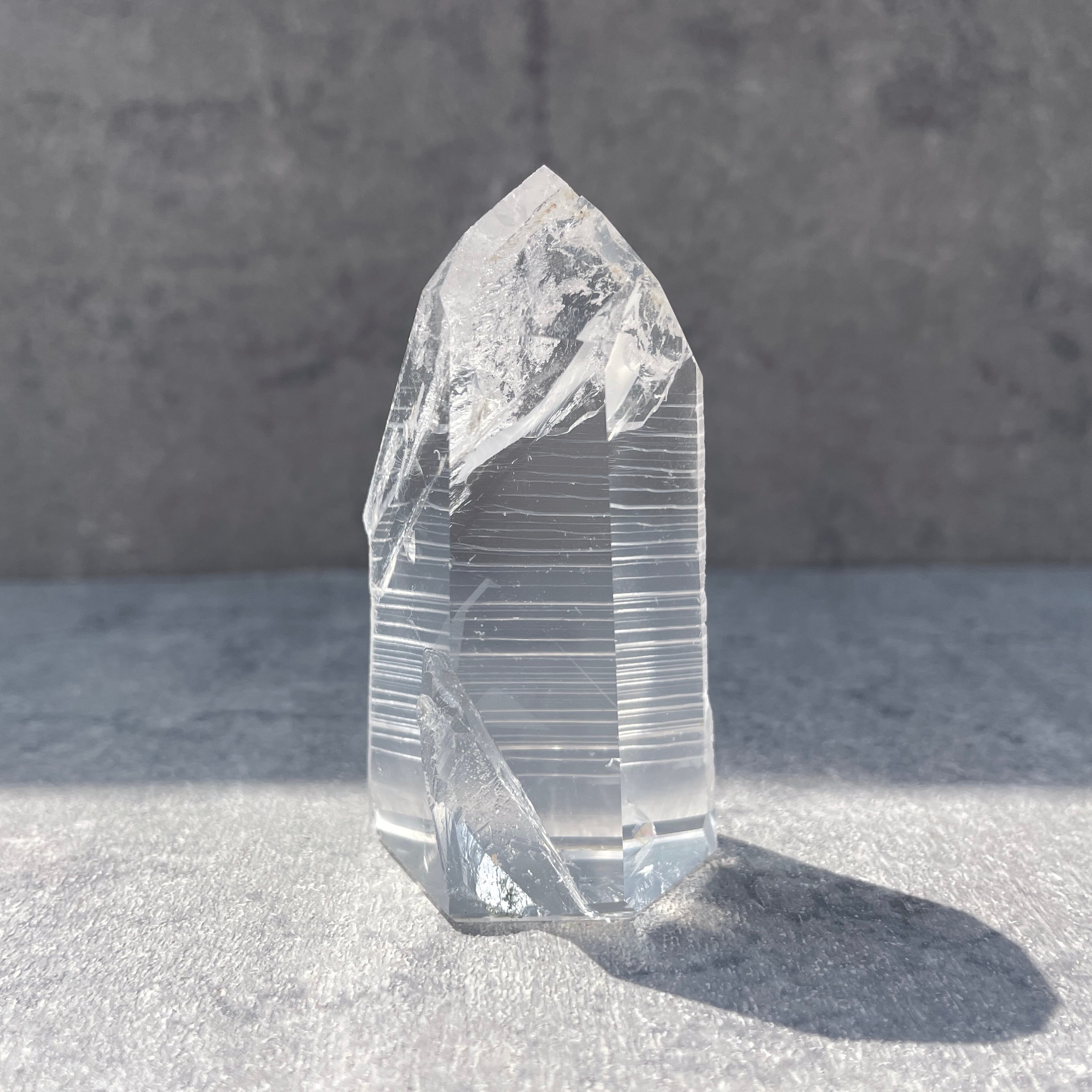 ゼッカ産水晶クリアクォーツ(セミポリッシュ) タワー03◇スターブラリークォーツ/ヴィジョンクォーツ/ゼコデソーザ(ゼカデソーザ)産