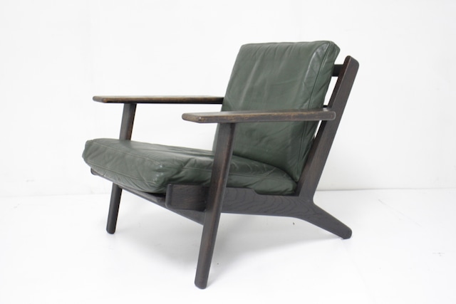 【短期・長期レンタル】Hans J.Wegner（ハンス・ウェグナー）レザーGE290 ローバックソファ　