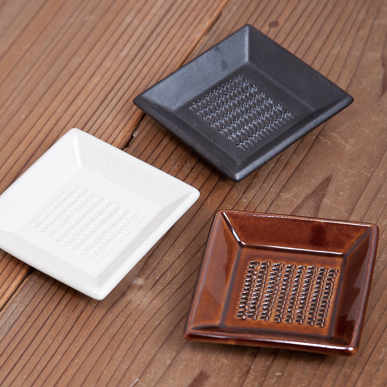 【KOWAKE】目立角皿