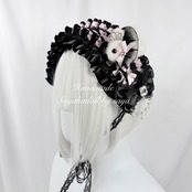 ♡【受注生産】No.5 きらめくティアラの天使のうさぎさん付き ドット柄フリル クリスタルドロップ 大人かわいい姫系リボンヘッドドレス black×pink ♡