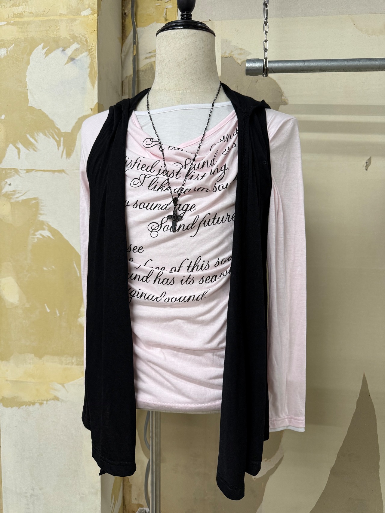 draped long sleeve T-shirts with vest