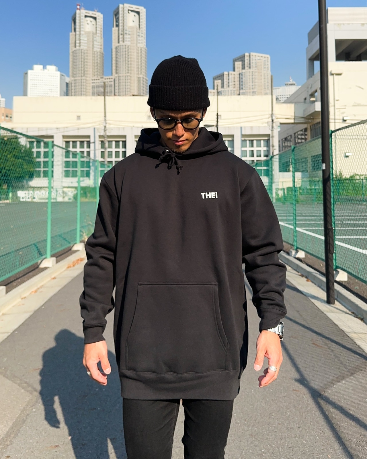 BASIC ONE POINT SWEAT HOODIE - BLACK