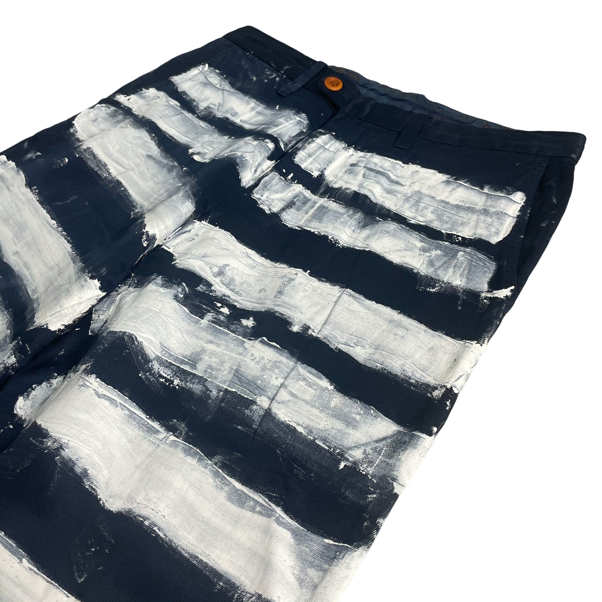 BORDER WIDE STRAIGHT SLACKS