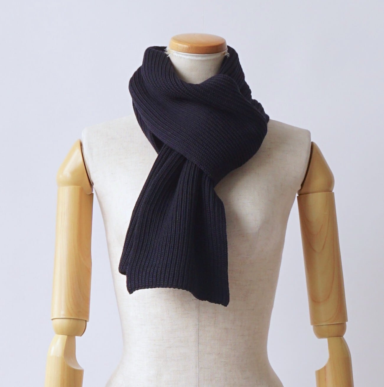 BATONER SOLID WOOL MUFFLER ブラック BATONER/バトナー・SOLID WOOL MUFFLER | a flat shop