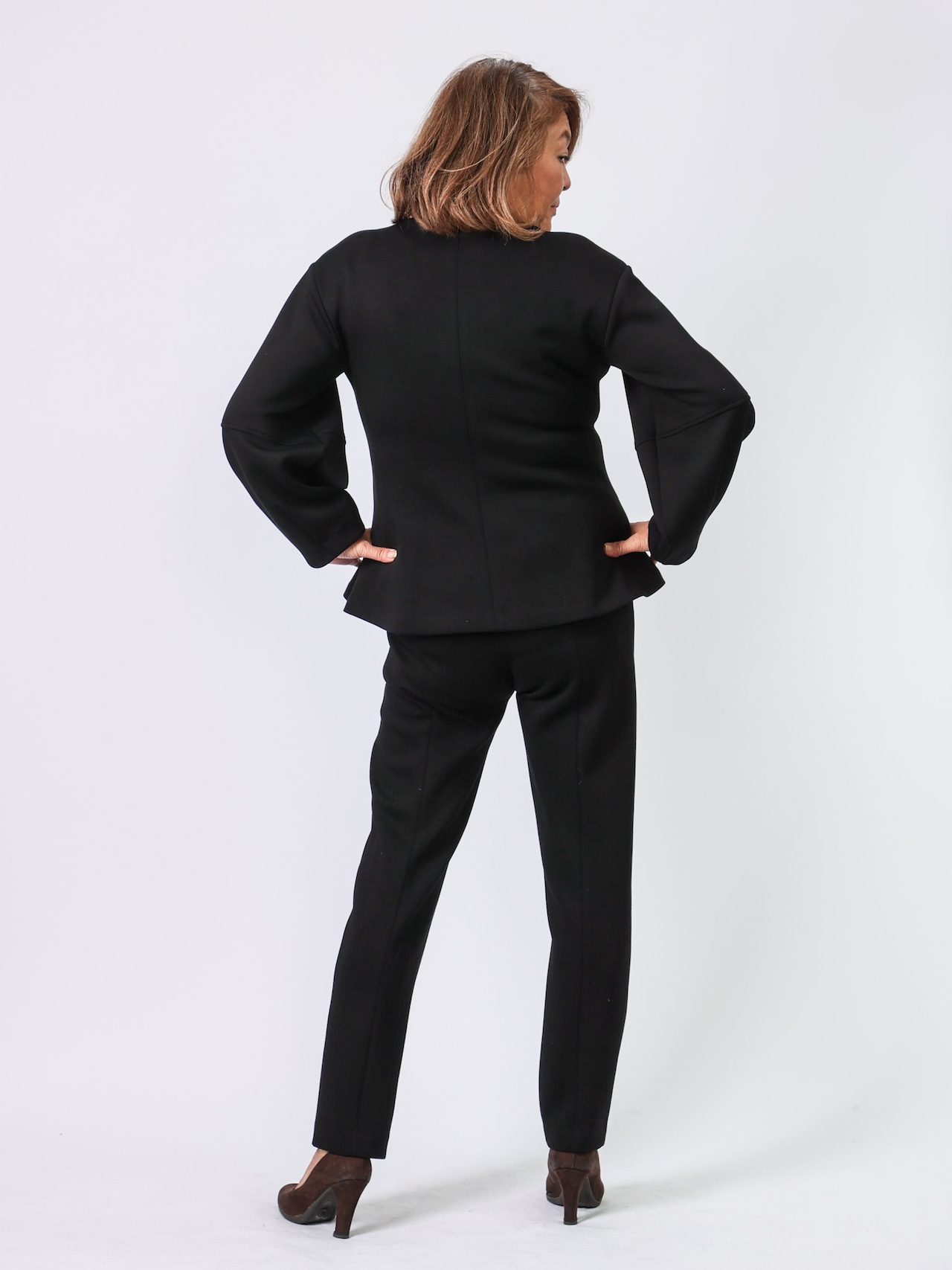 BEATRICE(ペプラムダンボール素材カーディガン)