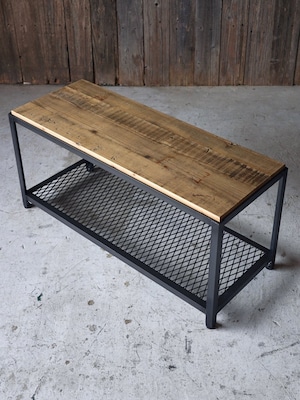 IRON MESH BENCH