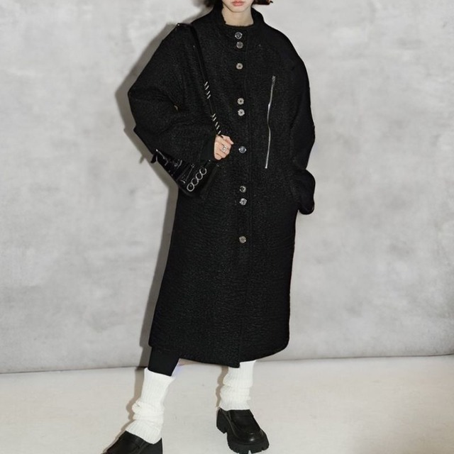 Line button stand collar coat 　V2625