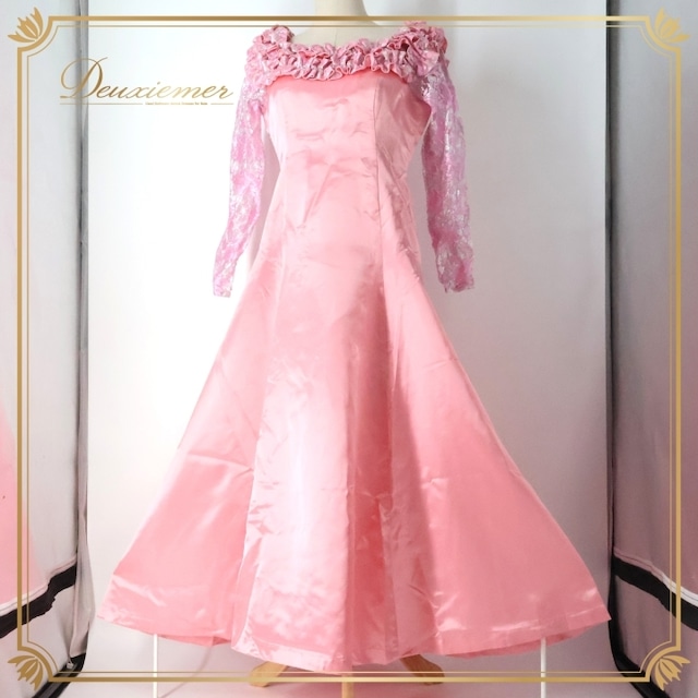 フラダンス 衣装 ワンピース ドレス ピンク系 LeiAloha ハワイアン アロハ フラ ダンス レッスン 練習 フリル レース サテン生地 光沢感 透け感 長袖 ラメ 華やか かわいい おしゃれ 上品 高級感 大人っぽい フレアスカート シルバー系 フラダンス用ドレス ダンス発表会 高級感ある衣装 レディースフレアスカート フラダンス 衣装 ワンピース ドレス ピンク系 LeiAloha ハワイアン アロハ フラ ダンス レッスン 練習 フリル レース サテン生地 光沢感 透け感 長袖 ラメ 華やか かわいい おしゃれ 上品 高級感 大人っぽい フレアスカート シルバー系 フラダンス用ドレス ダンス発表会 高級感ある衣装 レディースフレアスカート