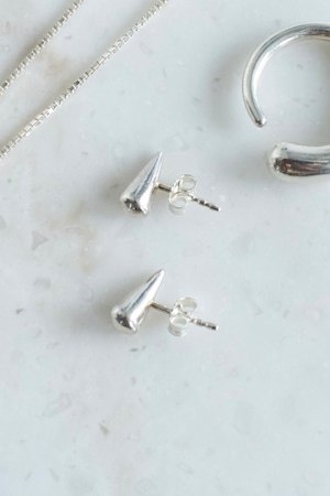 Saskia Diez TEARDROP SILVER EARSTUDS