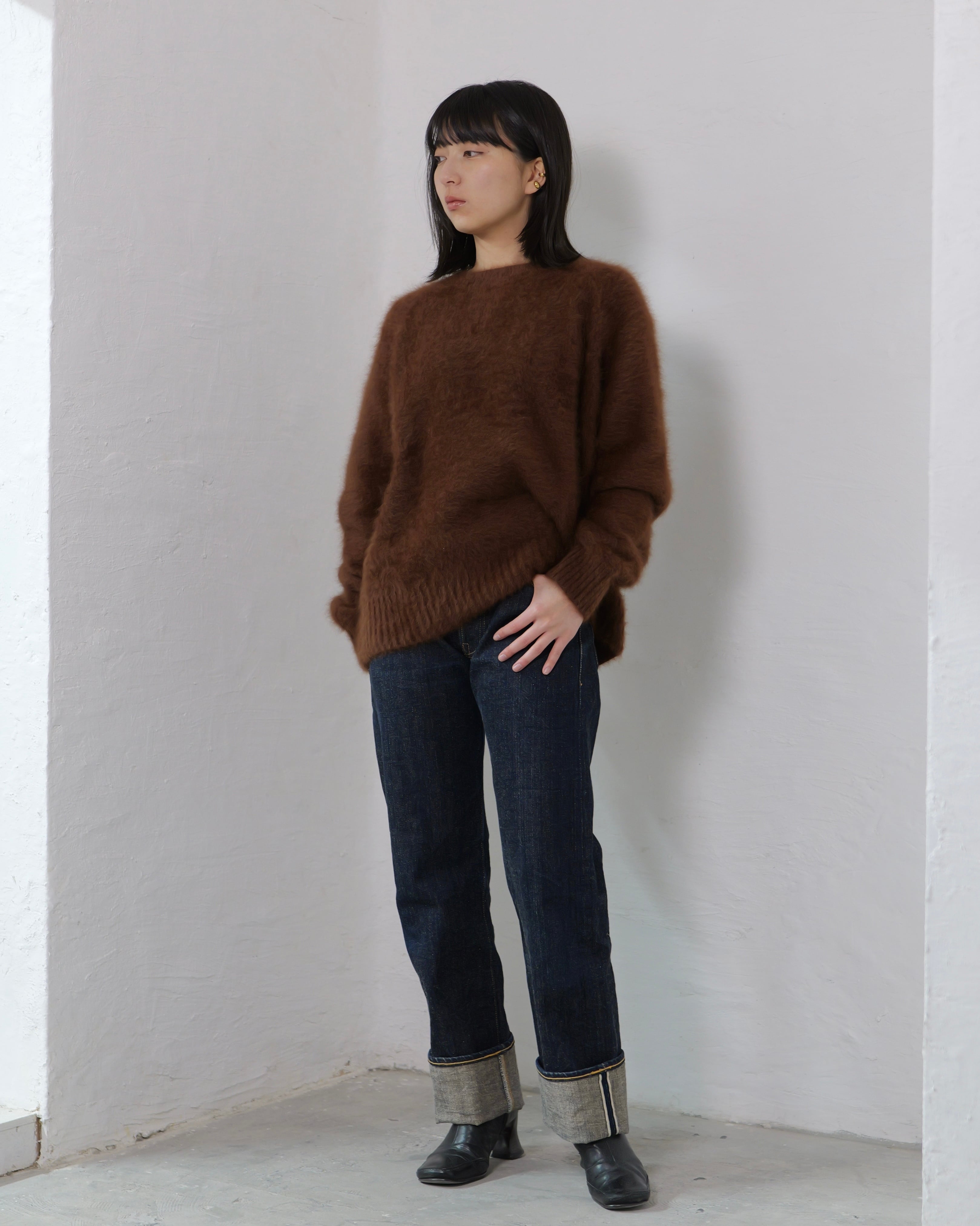 FOURAM - RACCOON CREW KNIT ：Dark Brown｜ラクーン100／毛足ニット