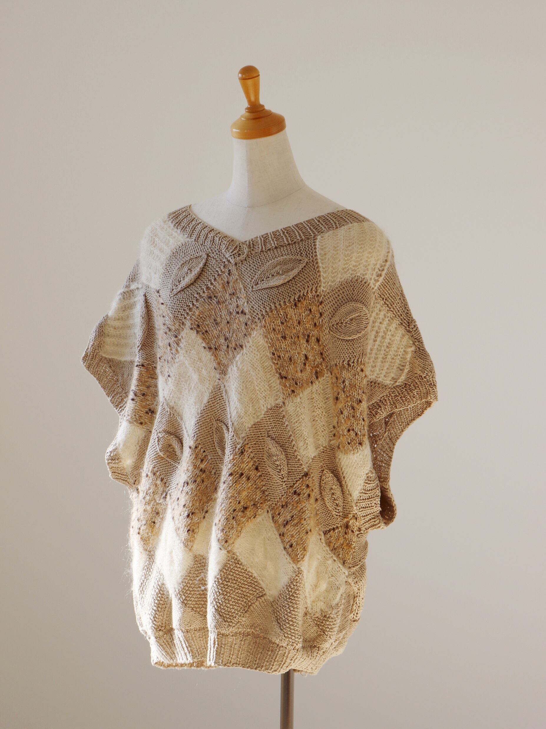 Europe vintage leaf & Argyle design volume knit