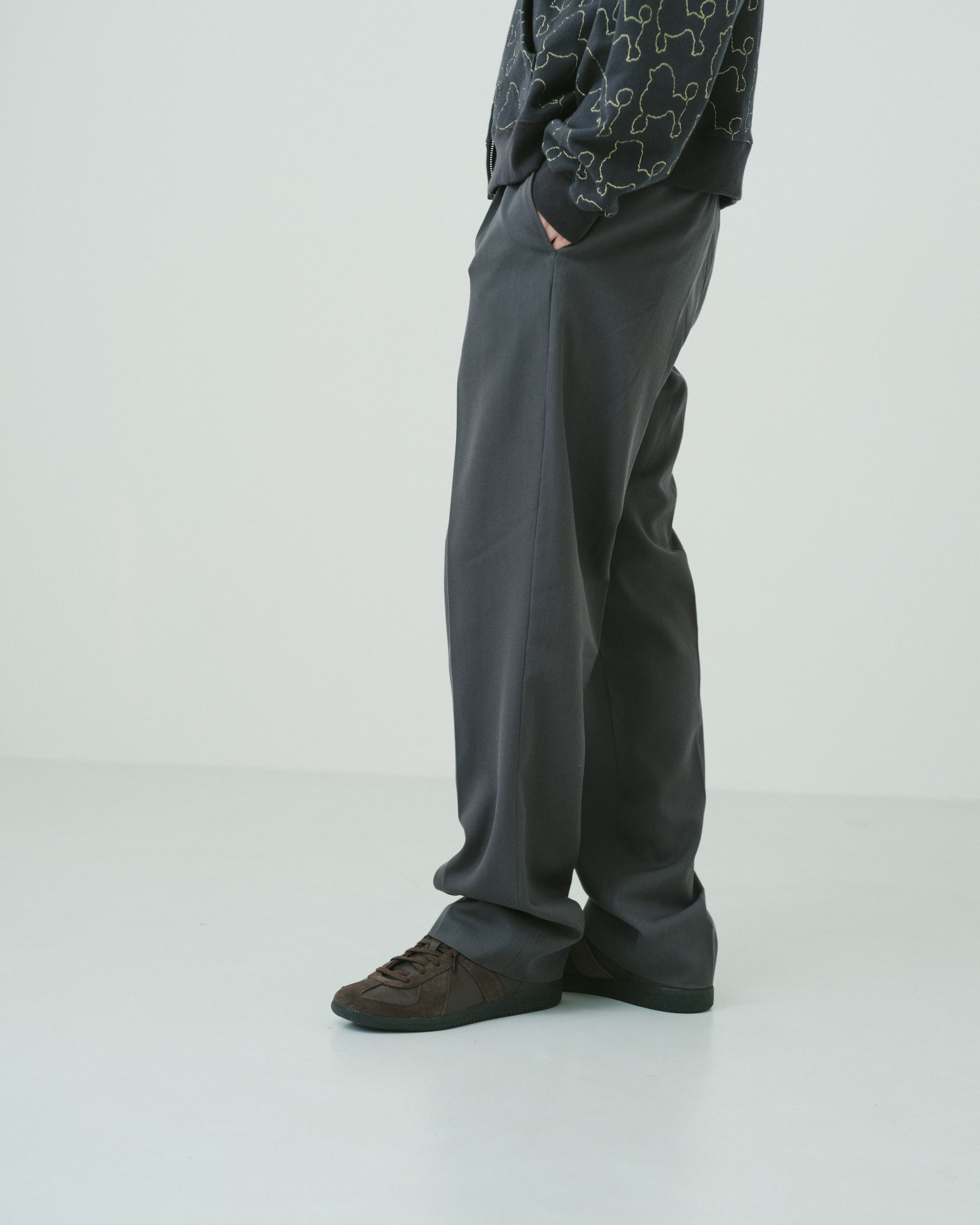 Wool straight slacks（CHARCOAL GREY） | TTTMSW