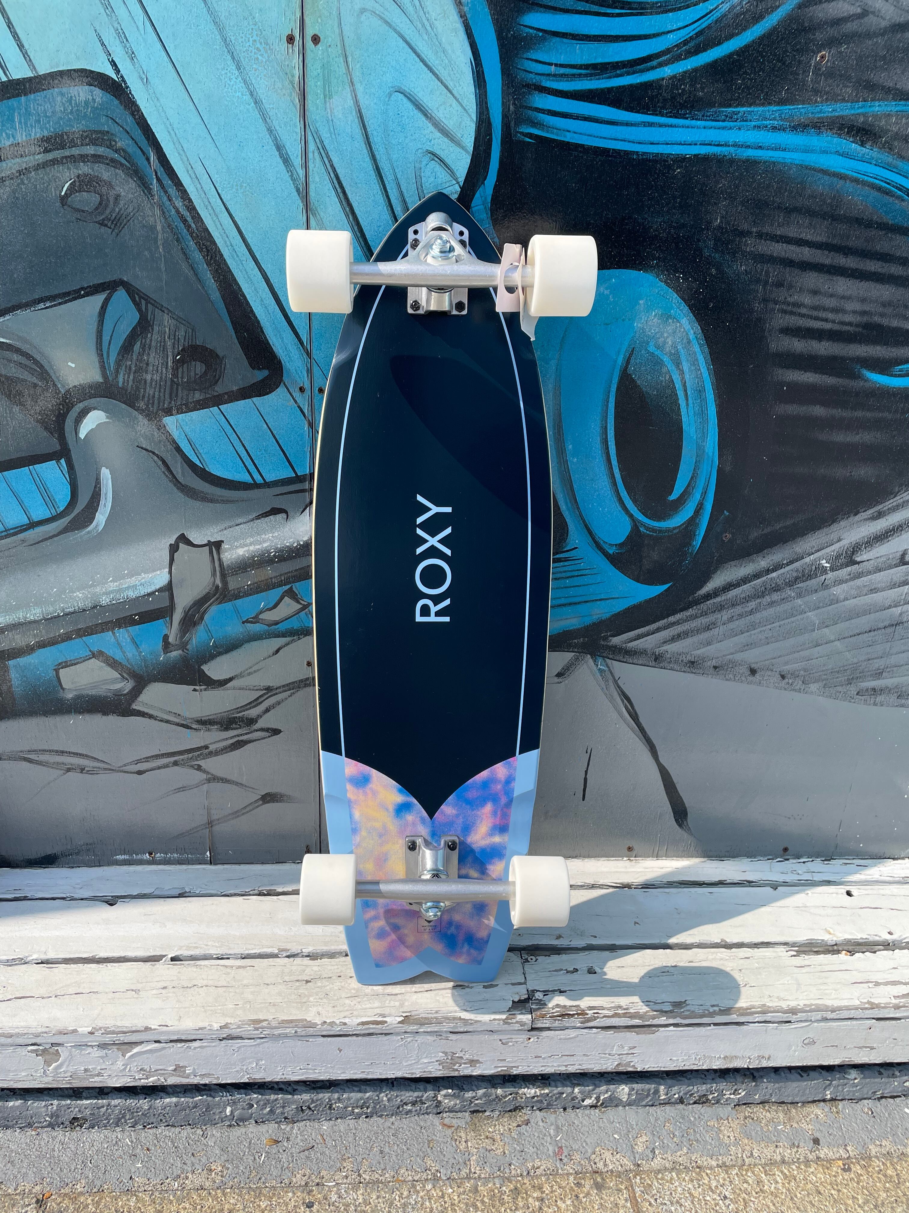 ROXY スケートボード 新品 ROXY WATERDYE 32in SKATEBOARD | CCCSURFSK8SHOP