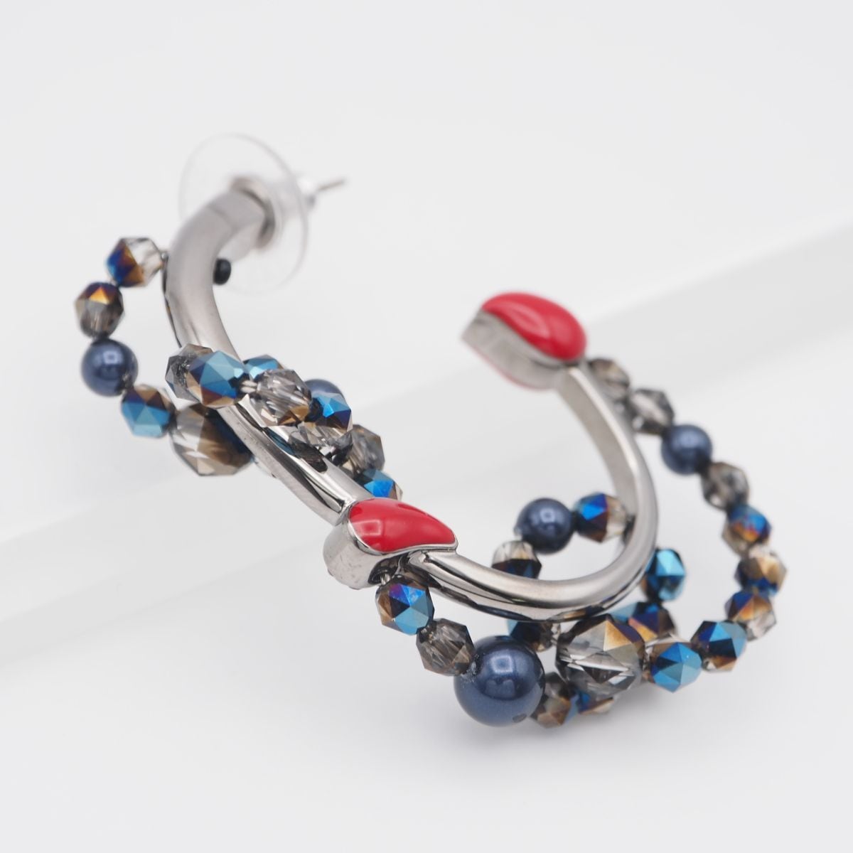 スワロフスキー　八角形クリスタルフープピアス　美品 V799 スワロフスキー SWAROVSKI クリスタル ピアス 片耳のみ フープ