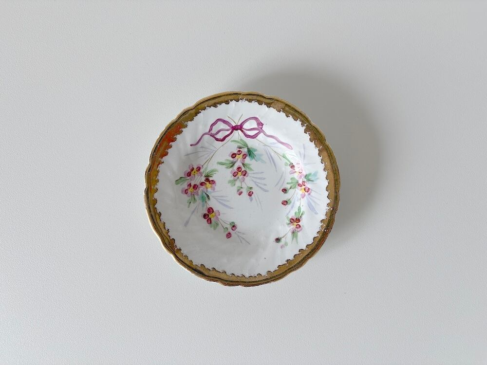 【FRANCE】金色の縁が美しい花柄のディネット① / Beautiful floral-patterned toy tea set with gold rims ①