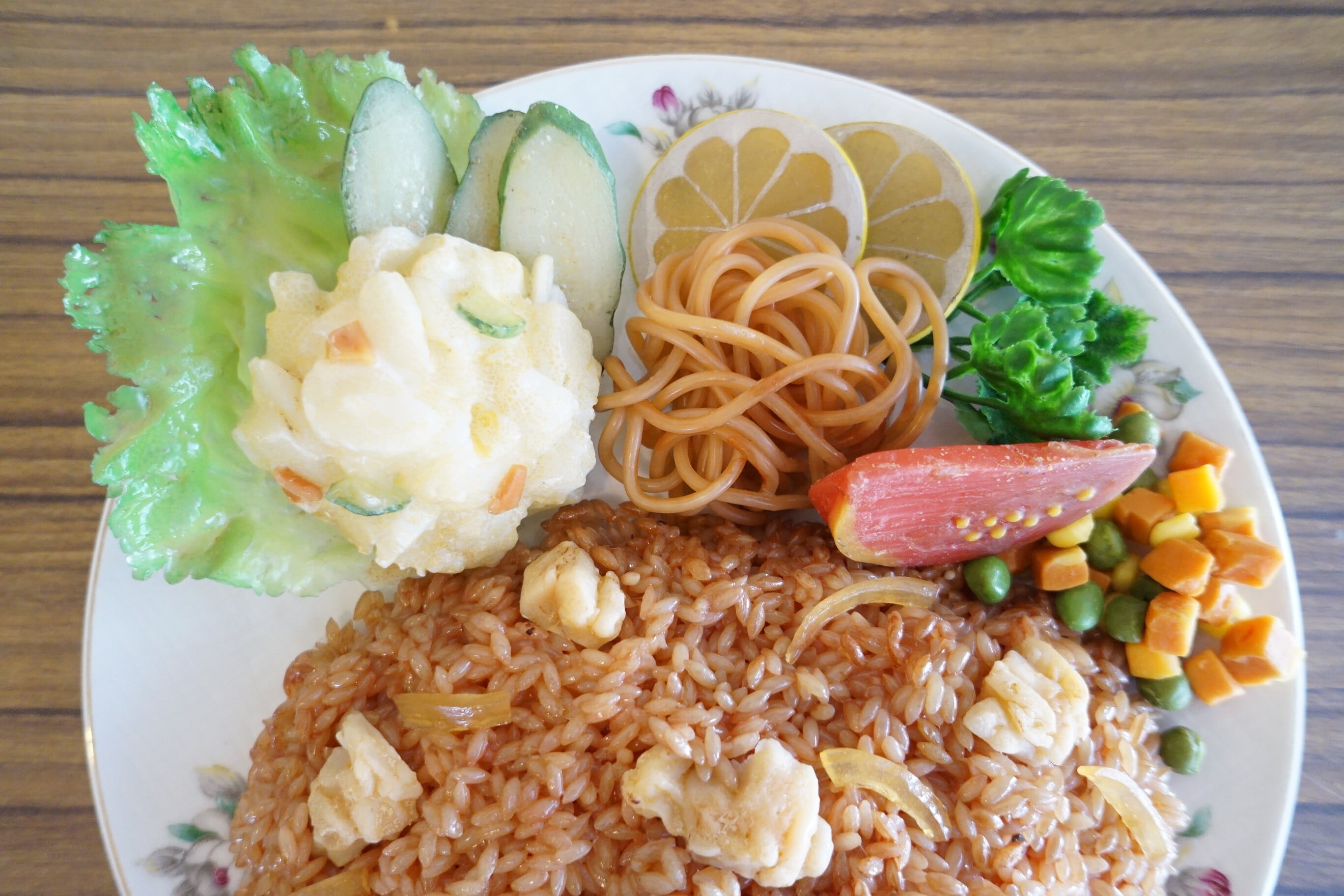 チキンライスの食品サンプル（皿なし） | 純喫茶家具の村田商會