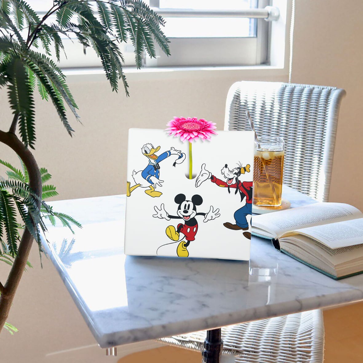 ディズニー公認アニメーター★ミッキー&ドナルド★ドローイング★額縁付き★非売品 ディズニー アートパネル ミッキー ドナルド グーフィー 一輪挿し IKE