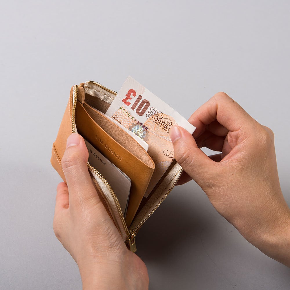 GO THE PATHLESS WAY / Less is bore” printed L zip small wallet