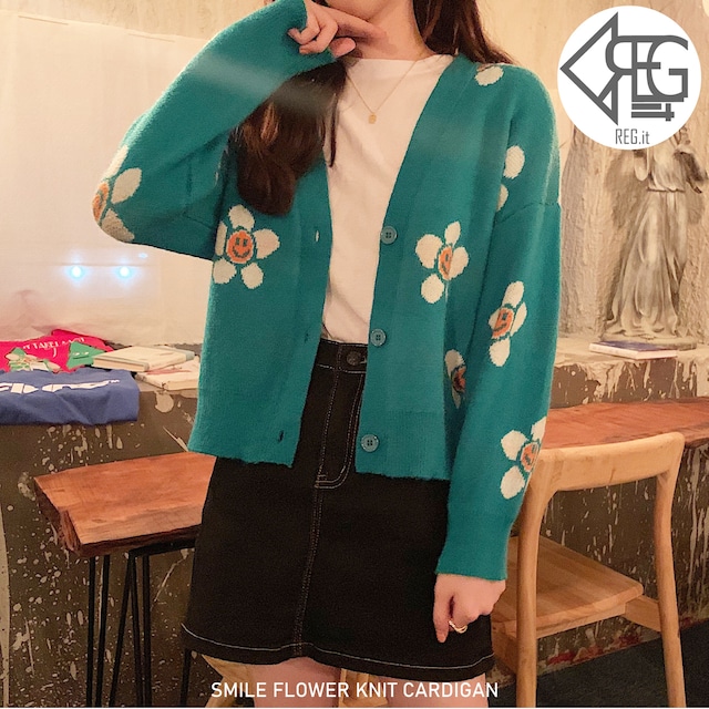 【REGIT】【即納】SMILE FLOWER KNIT CARDIGAN-BLACK 韓国ファッション スマイルカーディガン アウター トップス 春 着回し 着痩せ プチプラ 花柄 TTK006