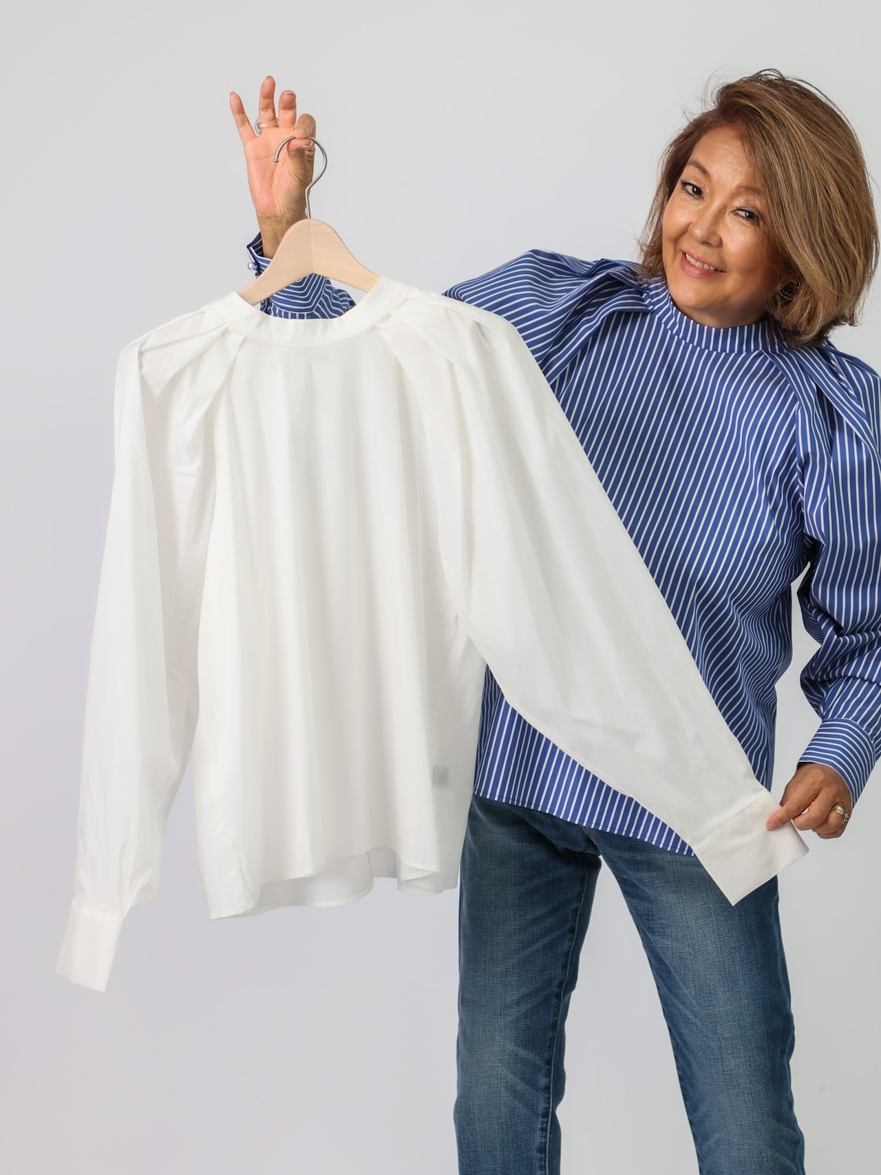 BEATRICE(バックリボンブラウス)