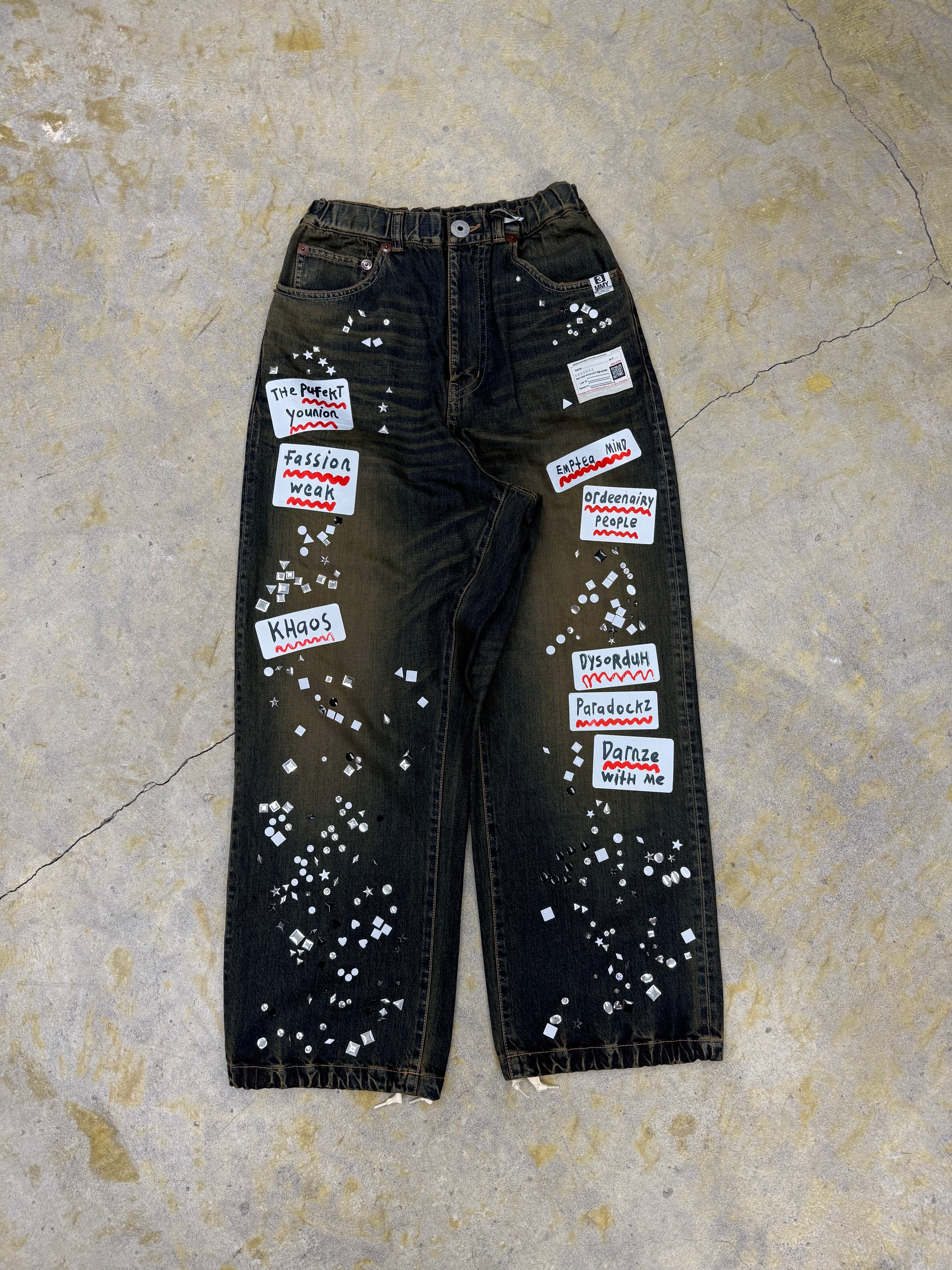 Maison MIHARA YASUHIRO | JEANS w STICKER | INDIGO | HOWDAY