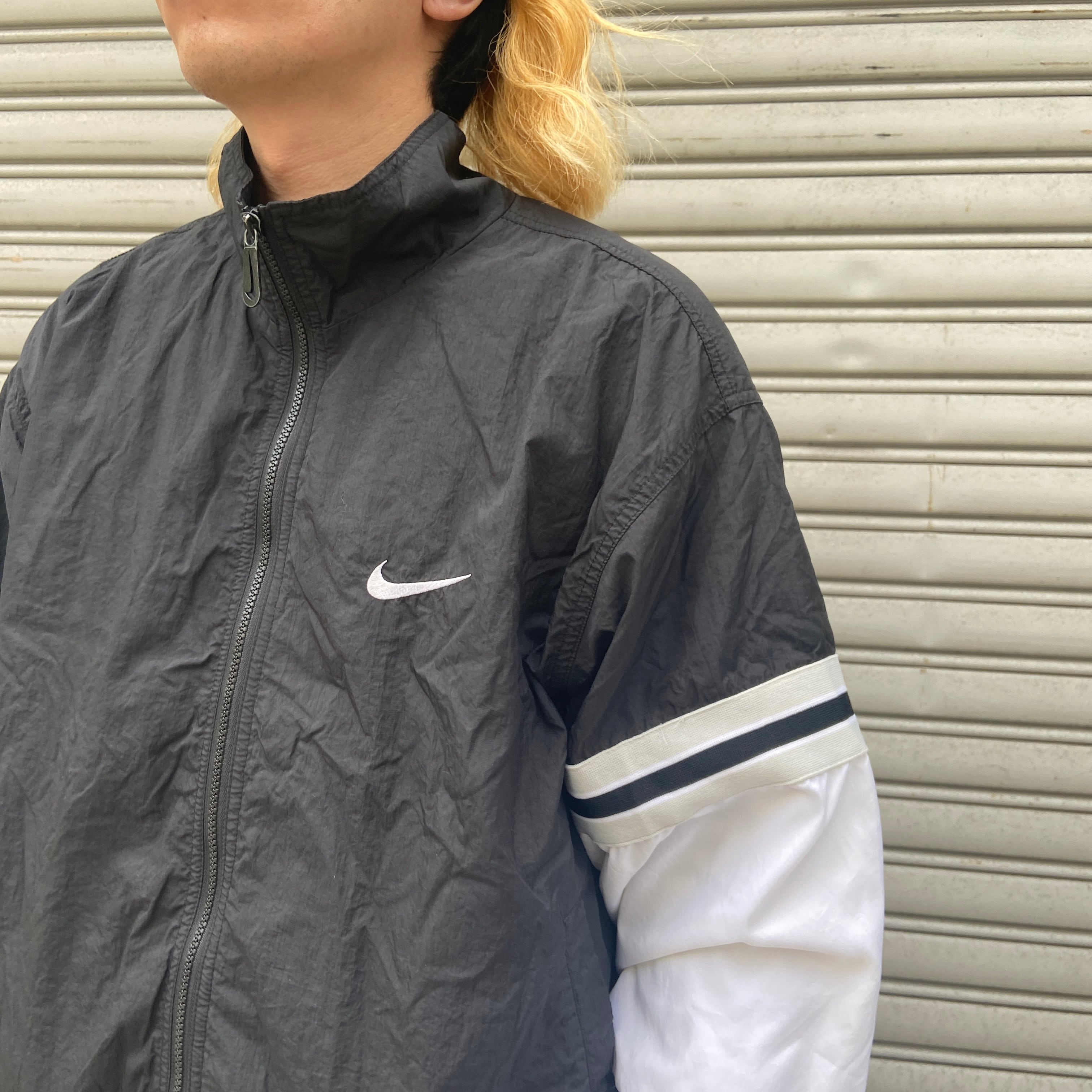 送料無料』NIKE ナイキ 90s ナイロンジャケット スウォッシュ 袖切替