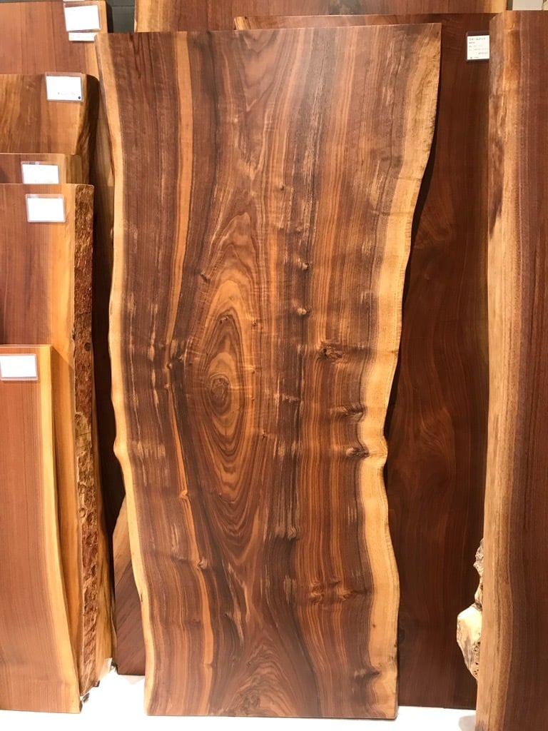 クラロウォールナット_1890×860-770-730×60_横浜元町店_テーブル天板