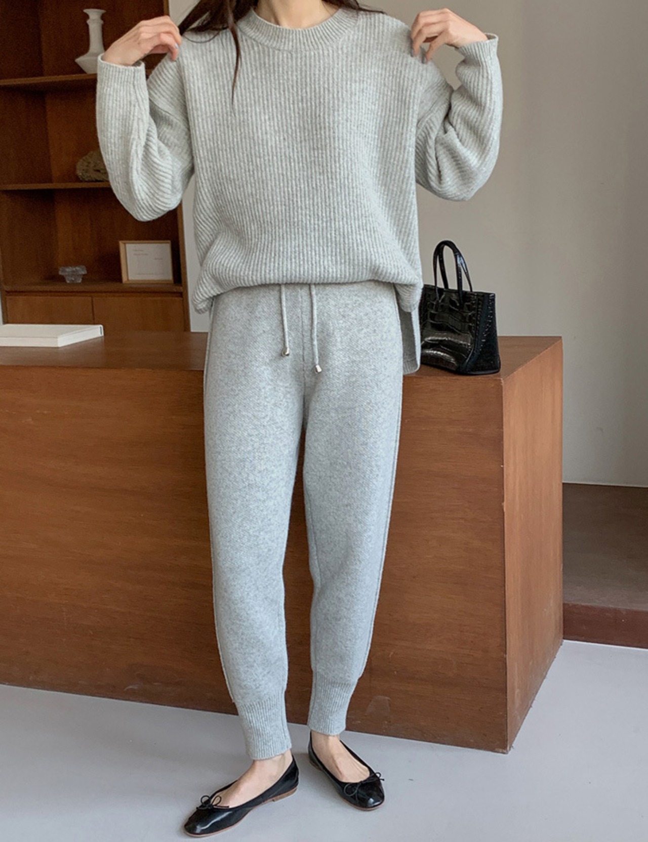 【新作５％OFF・3日間】Super Fine-Wool Jogger Pants_4colors