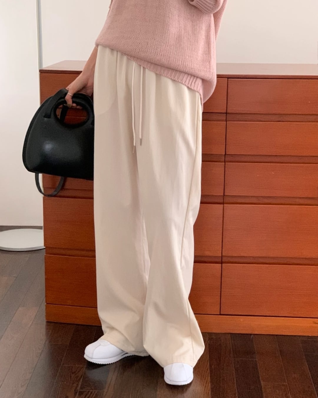 セミブーツカットパンツ