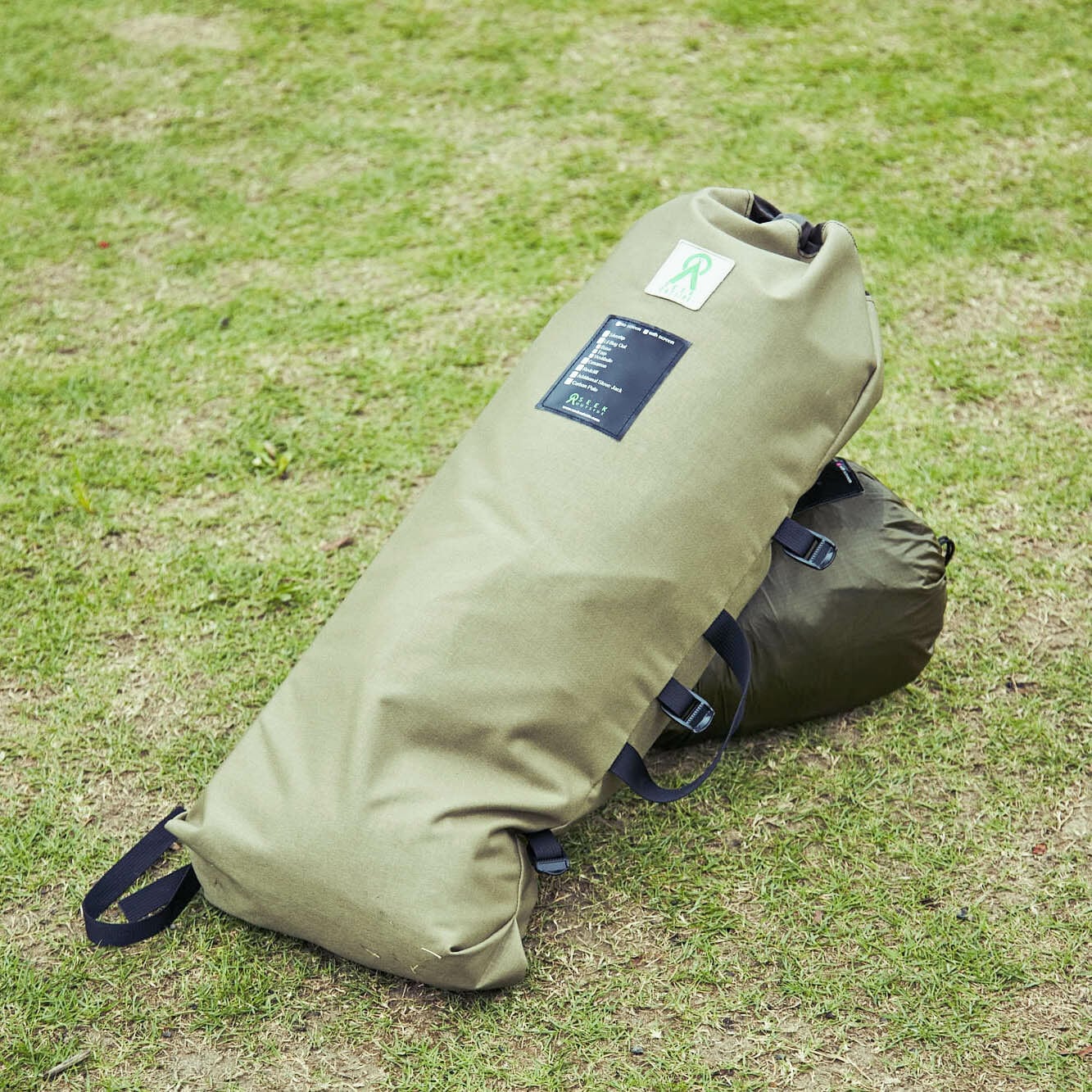 日本限定カラーブラック】ストレージバックLサイズ シマロン/レッド