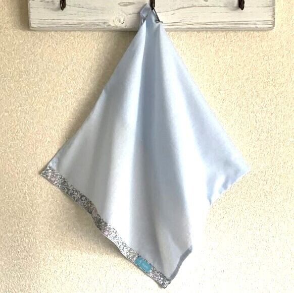 お着替えフェイスカバー【綿ローン×リバティプリント・ミシェル 2021 】パステルブルー