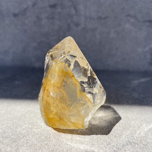 イエローヘマタイト入り◎ガネーシュヒマール産 ヒマラヤ水晶09◇Ganesh Himal Quartz◇天然石・鉱物・パワーストーン