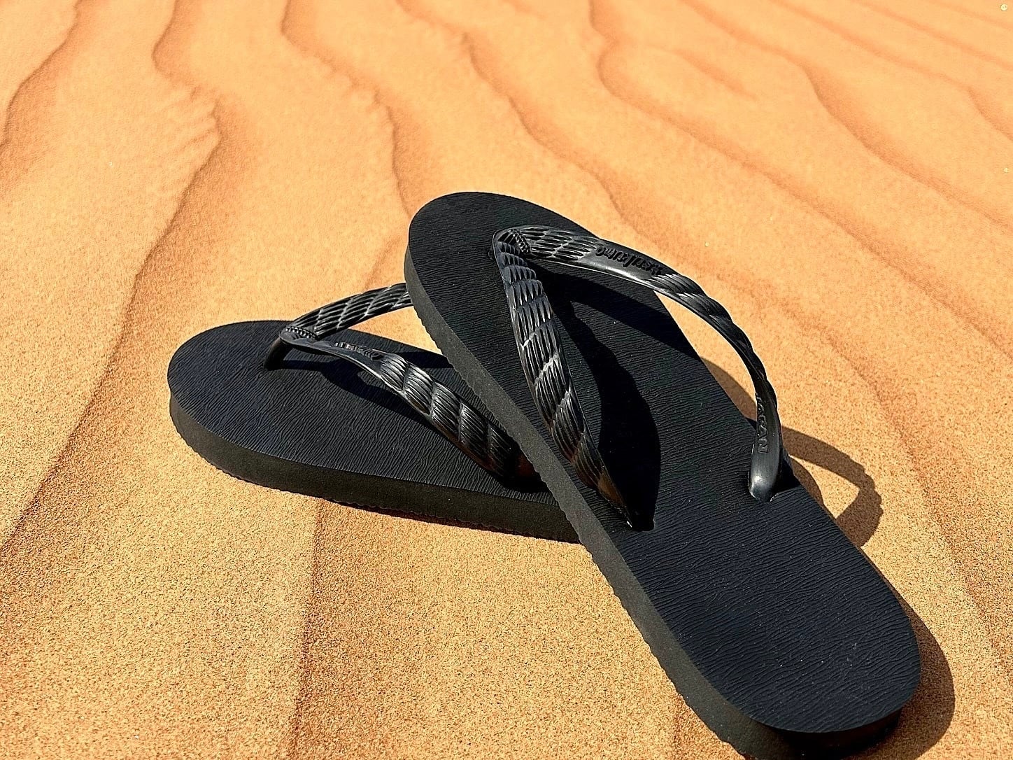 受注生産:11月中旬以降お届け予定)everyday sandal/エブリデイ ビーチサンダル(5色展開)天然ゴム:生分解性