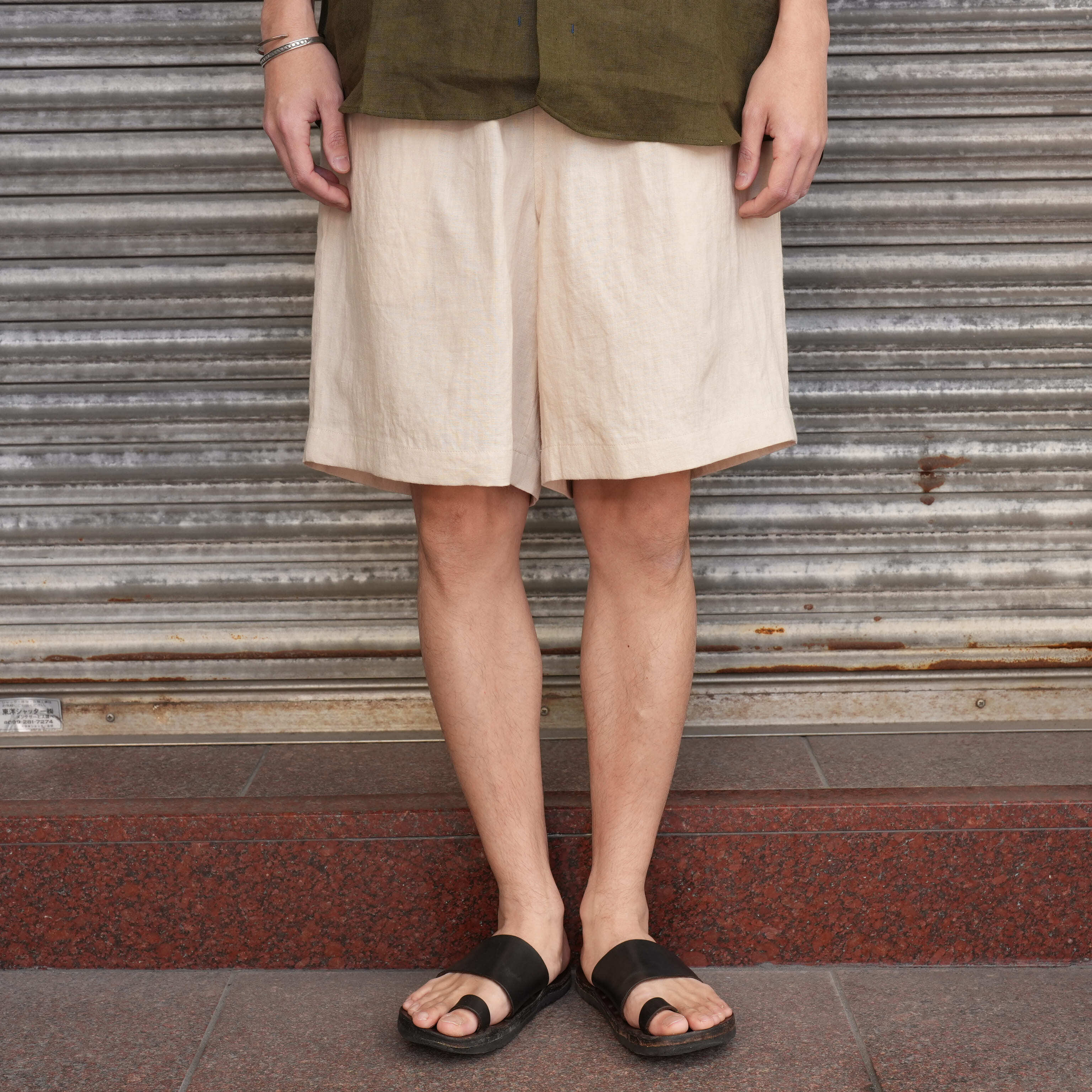 SHORTS | khaki