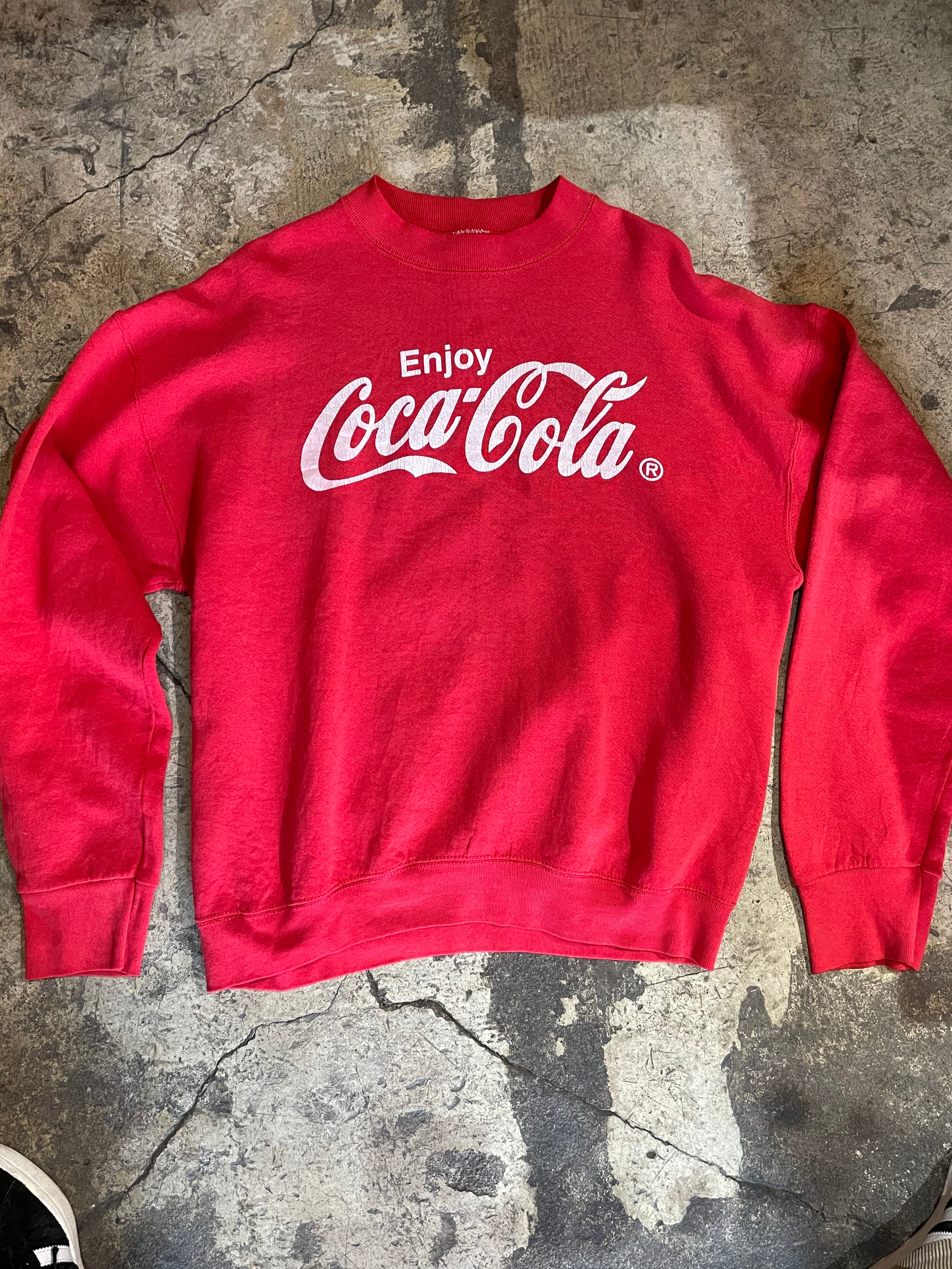 90年代 USA製 FRUIT OF THE LOOM CocaCola コカ・コーラ 企業ロゴ スウェット レッド (メンズ XL)   O2816