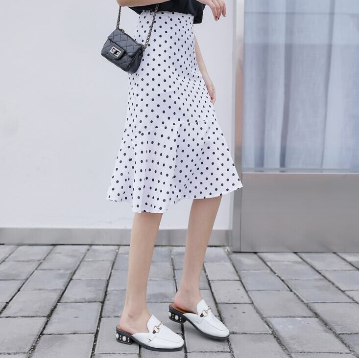 スカート レディース タイトスカート マーメイドスカート S M L XL 2XL 2色ドット 水玉 ひざ丈 膝下 ミモレ ミモレ丈 タイト 細身 フリル かわいい 大人可愛い きれいめ 上品 エレガント 清楚 フェミニン おしゃれ お洒落 ナチュラル こなれ感 ラブリー キュート ガーリー ロマンチック 抜け感 主役級 存在感 OL 通勤 学生 通学 デート お出かけ 女子会 カフェ巡り 街歩き お買い物 ホワイト 白 ブラック 黒 夏 20代 30代 40代 韓国 韓国系 着回し 普段使い 送料無料