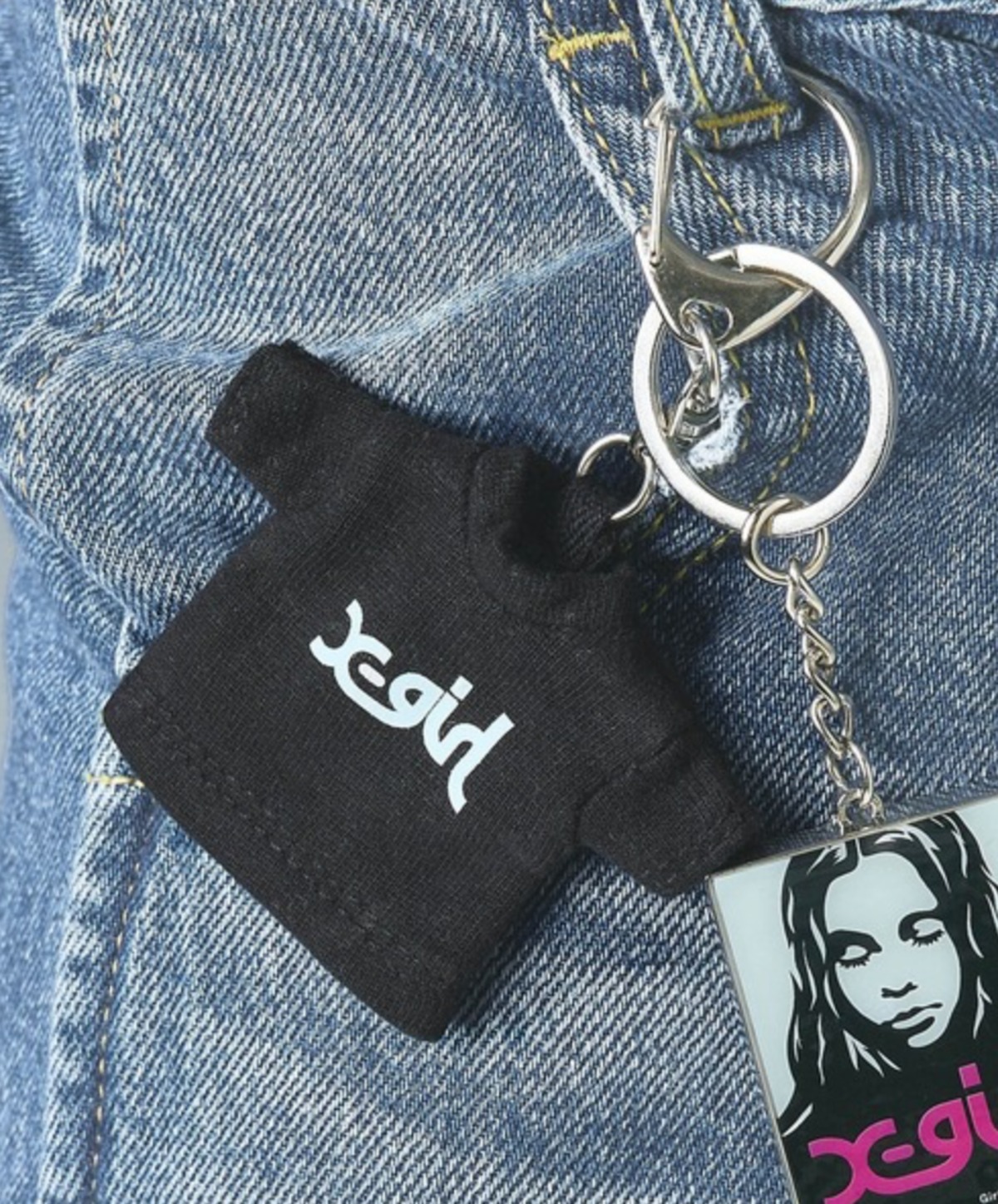 X-girl】MILLS LOGO TEE KEYCHAIN キーチェーン【エックスガール