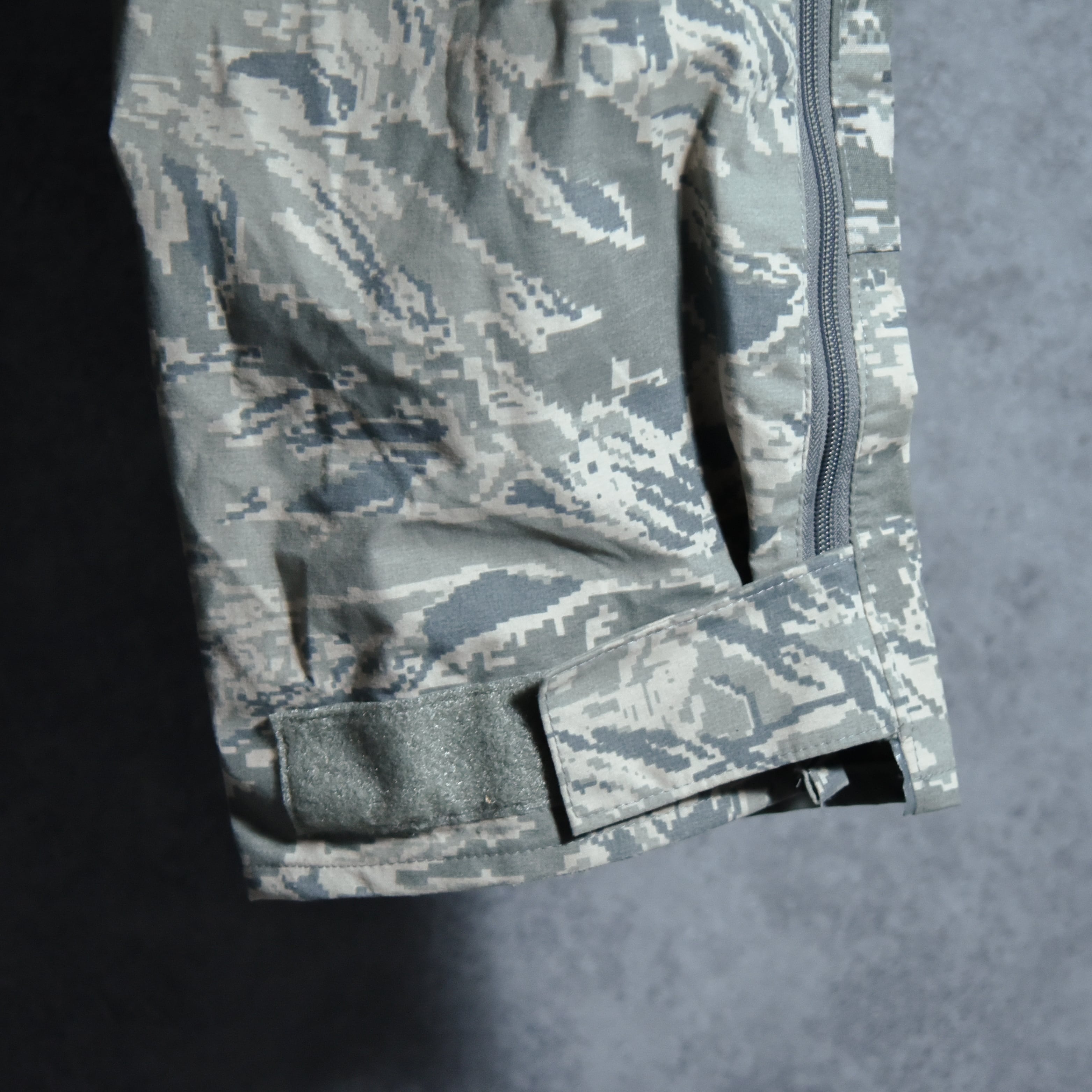 US AIR FORCE APECS ABU GORE-TEX Pants デジタルタイガーカモ