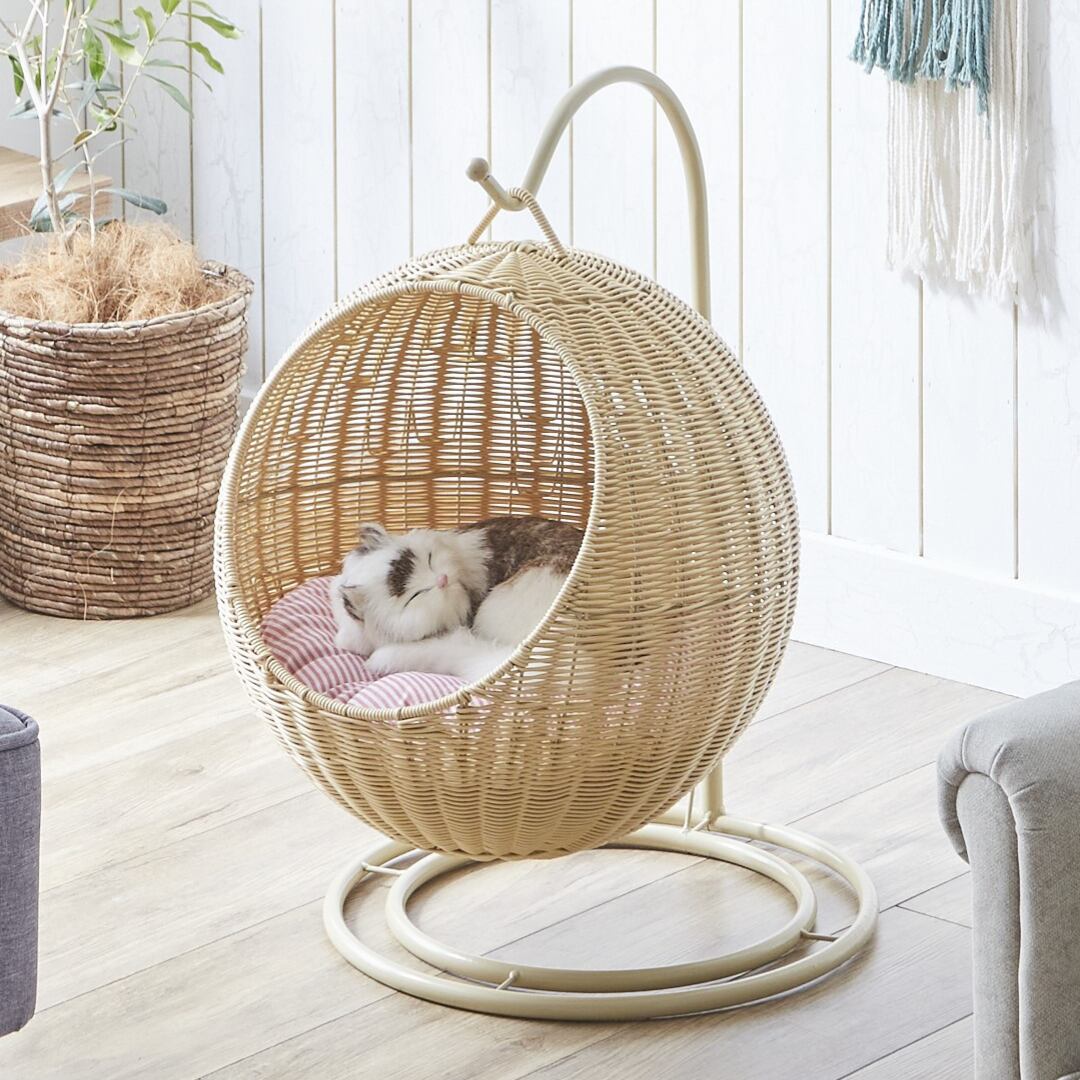 ペット用 ハンギングチェアー ラタン 癒しの空間