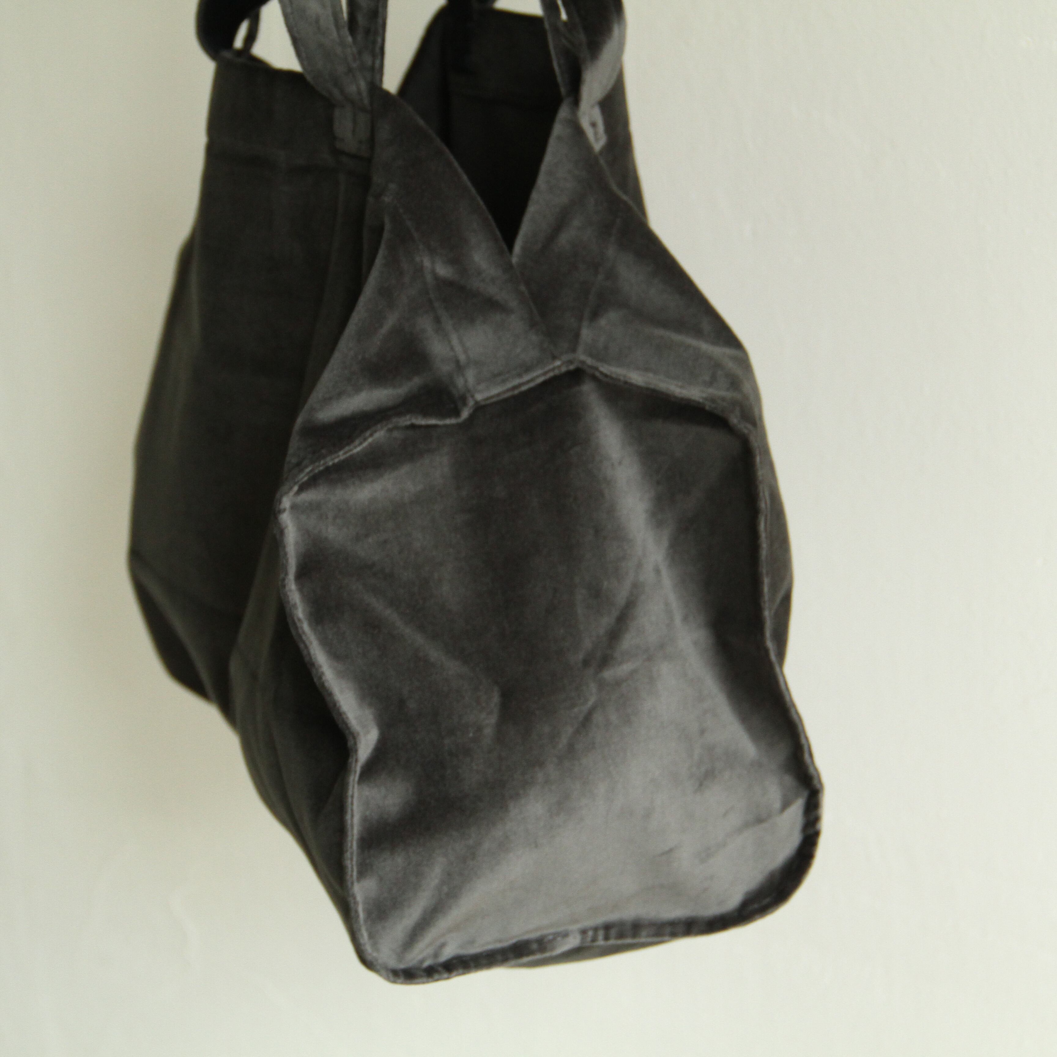 TENNE HANDCRAFTED MODERN Brisbanemoss velvet boston bag | Terminal