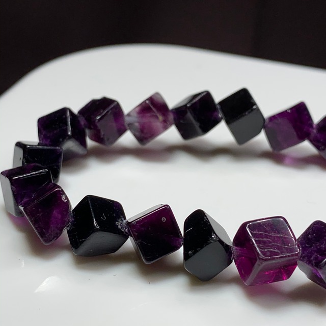 濃厚✩パープルキューブフローライトブレスレット
