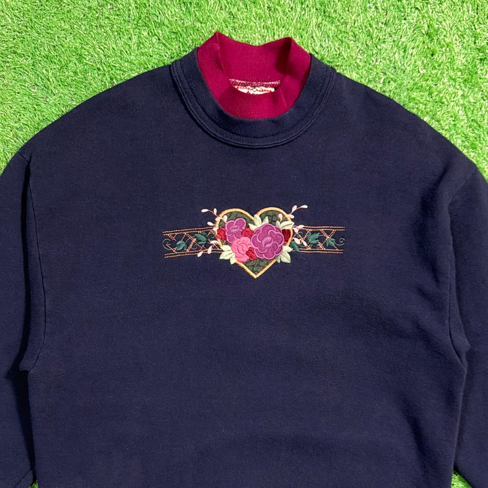 Lady's】90s ハート 刺繍 フェイクレイヤード スウェットシャツ