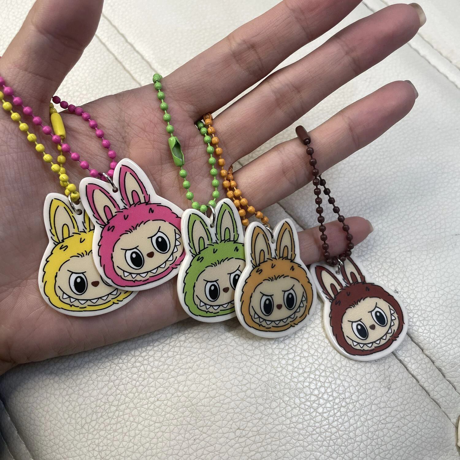 ラブブ キーホルダー