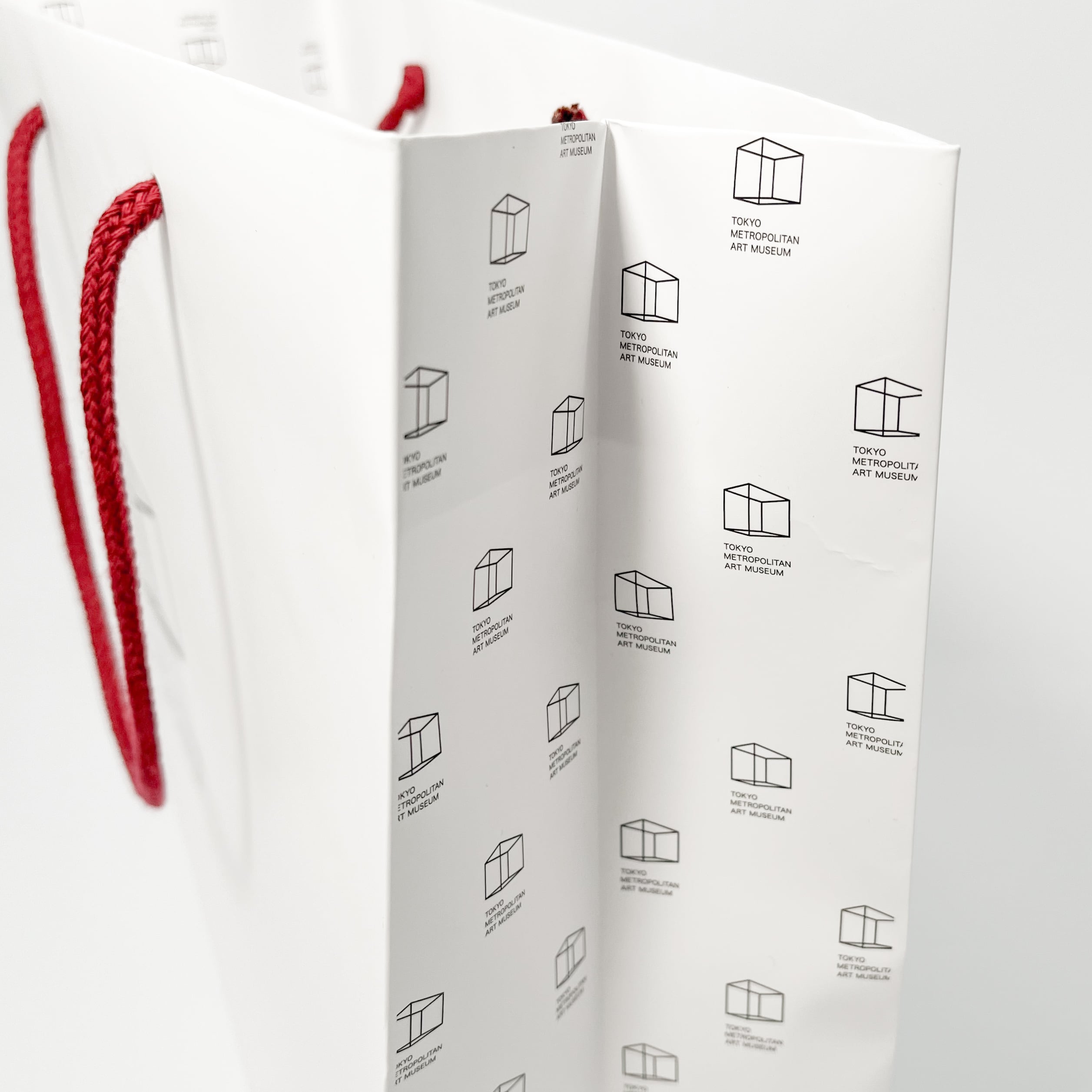 東京都美術館ロゴ紙袋 | hmm, by 東京都美術館ミュージアムショップ