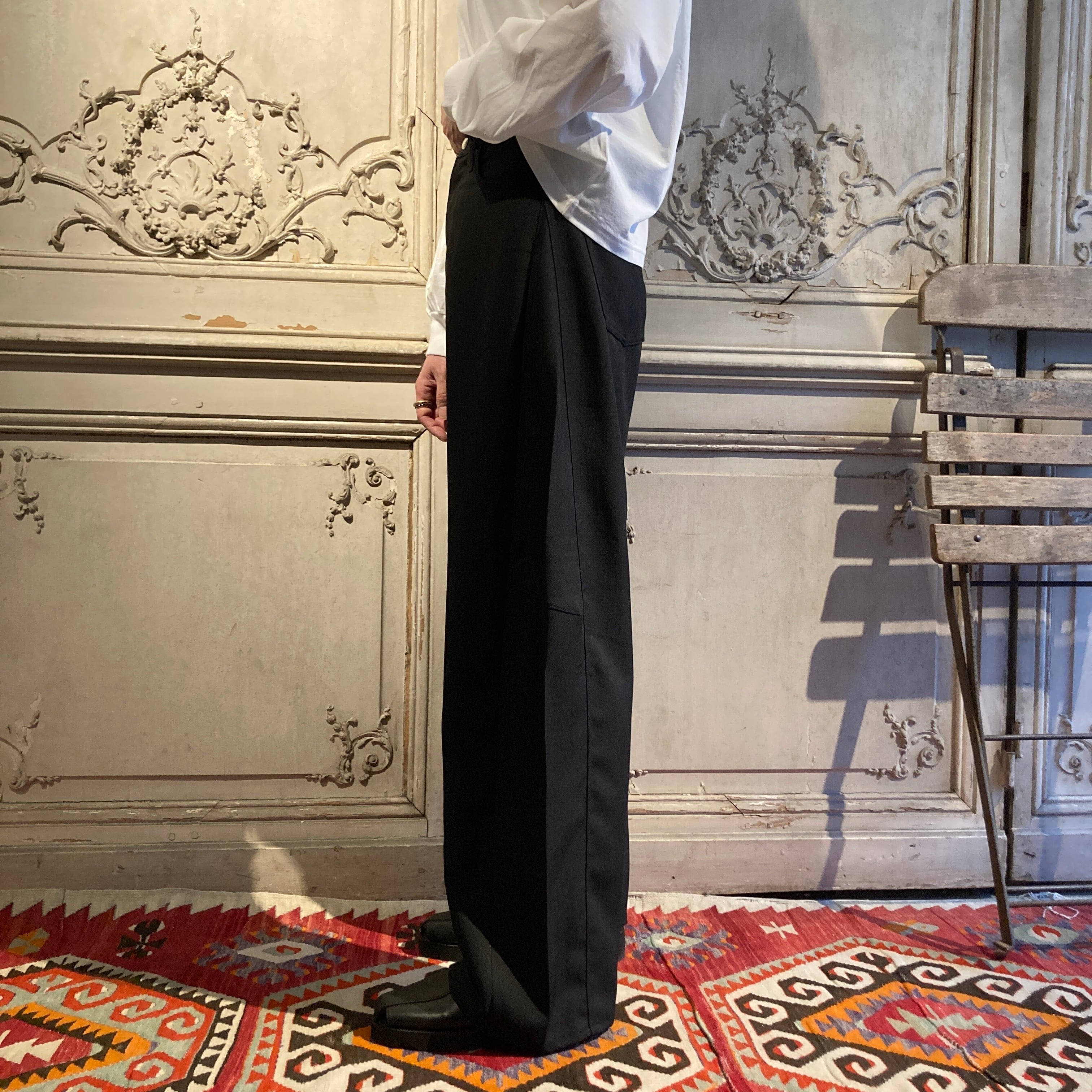 HYKE【ハイク】 OXFORD BARREL-LEG JEANS (13387) | glamour online