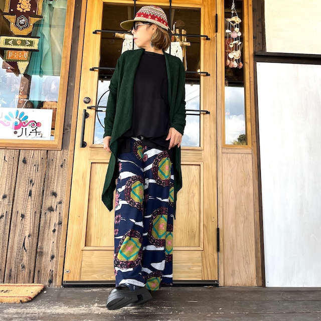 美シルエット薄手ニットワイドパンツ