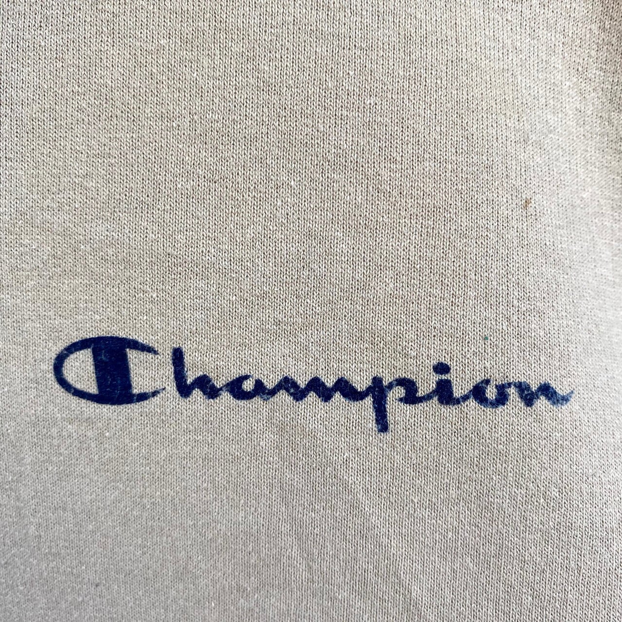 Champion チャンピオン ワンポイントロゴパーカー 刺繍 Vガゼット フーディー ベージュ (メンズ XL)   O3370